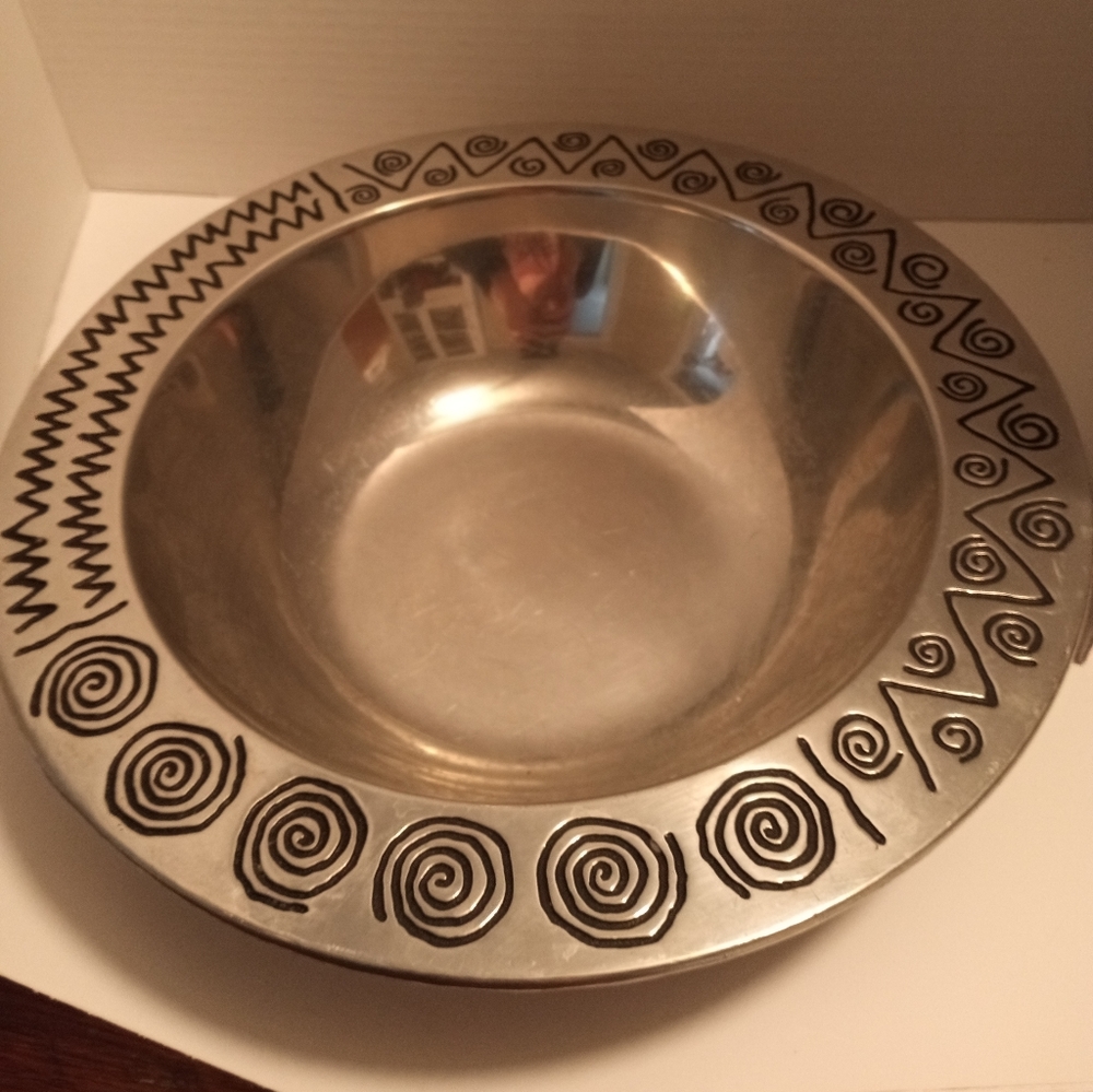 Wilton armetale reggae salad set